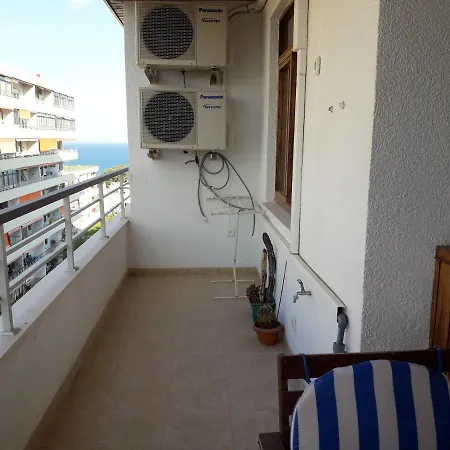 Seaside Vista Apartment: Retreat Apartment *