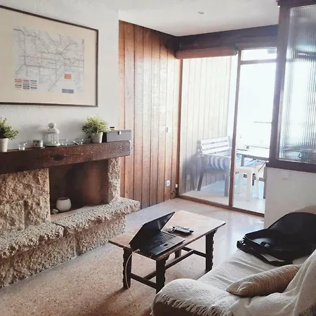 Seaside Vista Apartment: Retreat Apartment