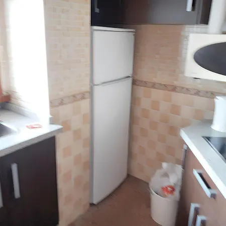 Seaside Vista Apartment: Retreat Torremolinos
